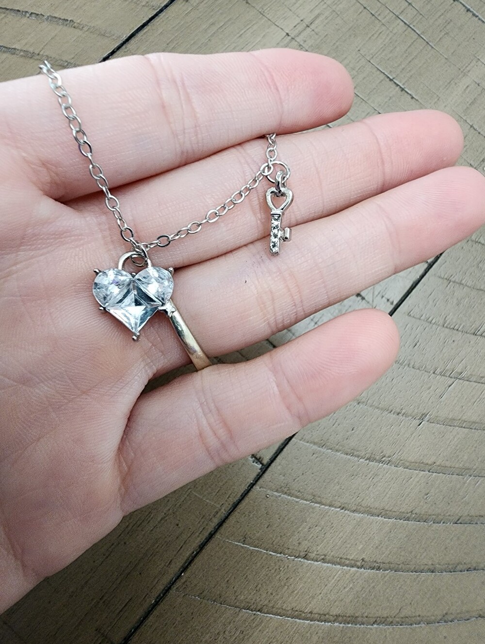 1pc Heart-Shaped Lock & Key Pendant Necklace, Cubic Zirconia Jewelry Gift For
